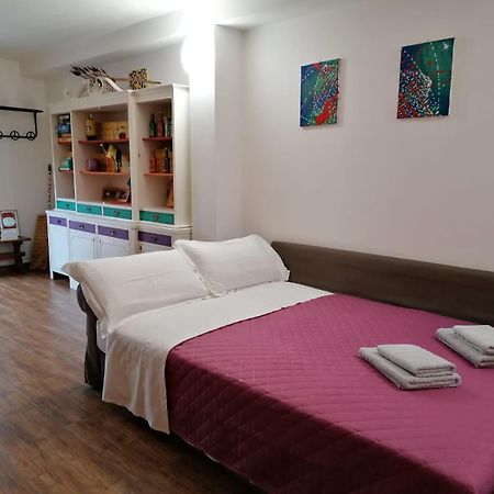 Open Space Naviglio ميلان المظهر الخارجي الصورة
